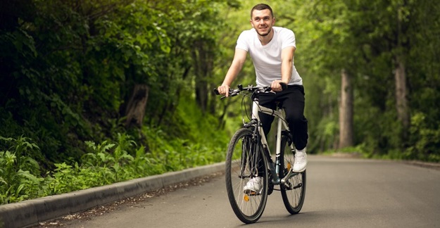 8 Top Cycling Health Benefits For Your Body And Mind